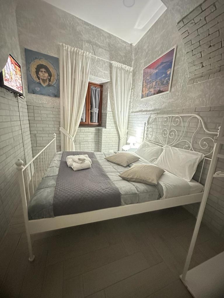 Esse Home Неаполь Экстерьер фото